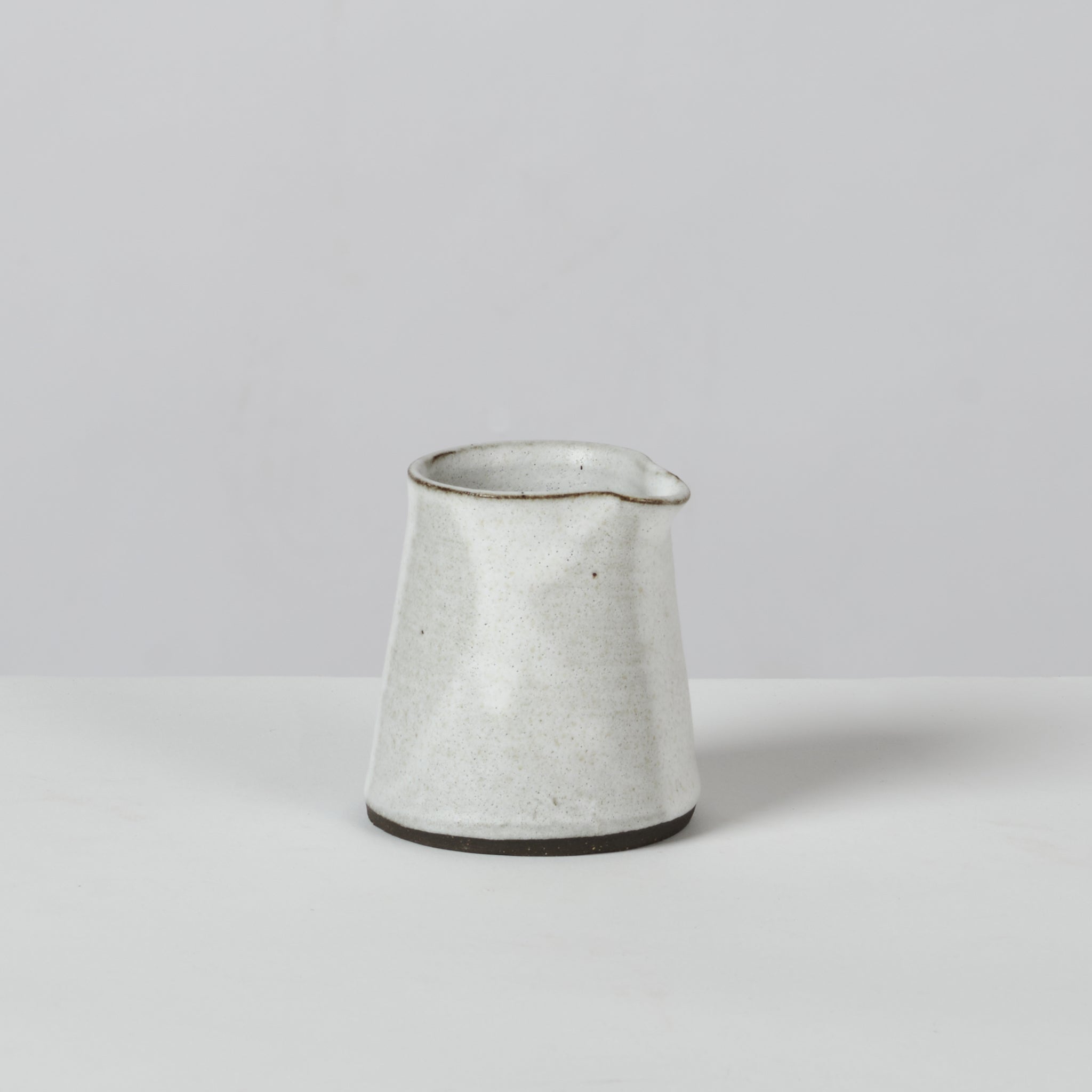 Pour Vase